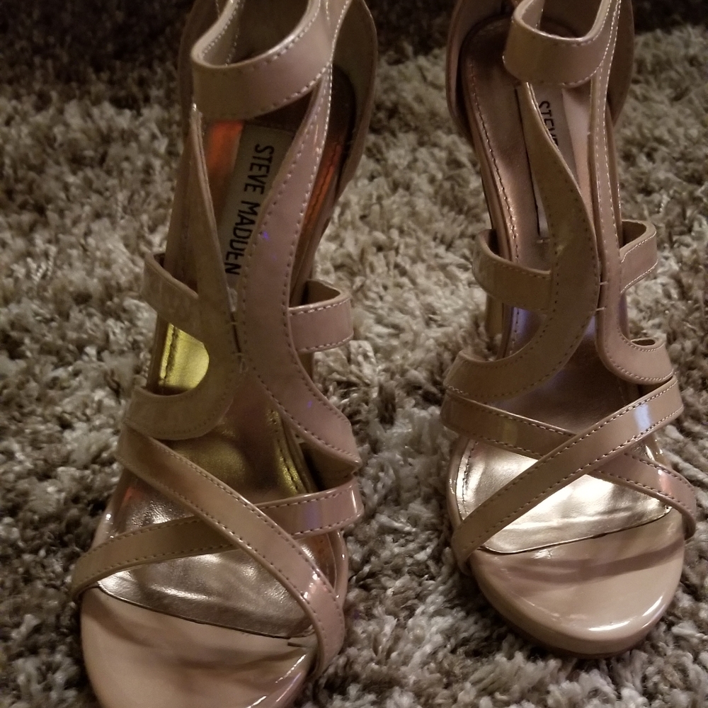 Steven Madden "Maree" Heels SZ7